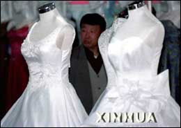 镜鉴光影 2002中国摄影器材及婚纱用品展览会开幕侧记