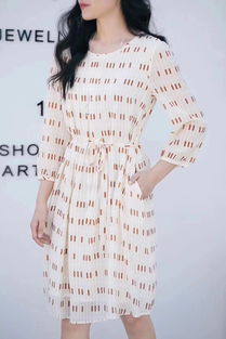 女装零售报价策略与厂家合作指南